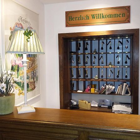 Hotel Froschkoenig Battenhausen Ngoại thất bức ảnh