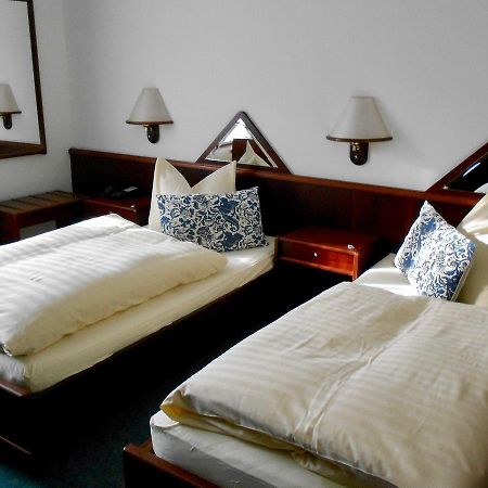 Hotel Froschkoenig Battenhausen Ngoại thất bức ảnh